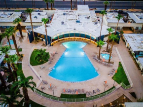  Ocotillo Lodge  Палм-Спрингс
